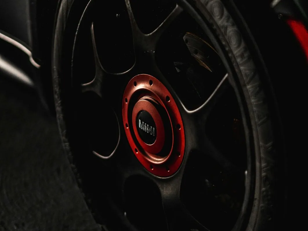 a wheel mid-strip